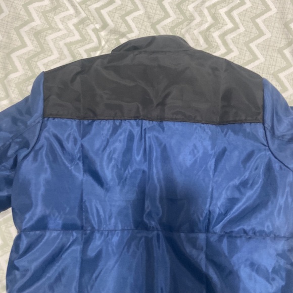 North Face Puffer - Picture 2 of 3